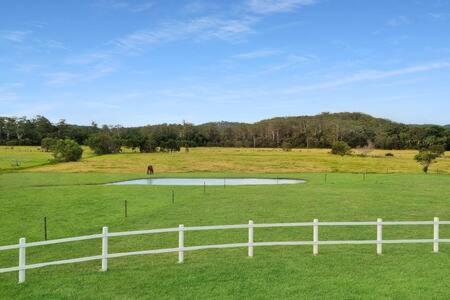 The Sanctuary - Family Retreat - Noosa Hinterland Villa North Arm Ngoại thất bức ảnh